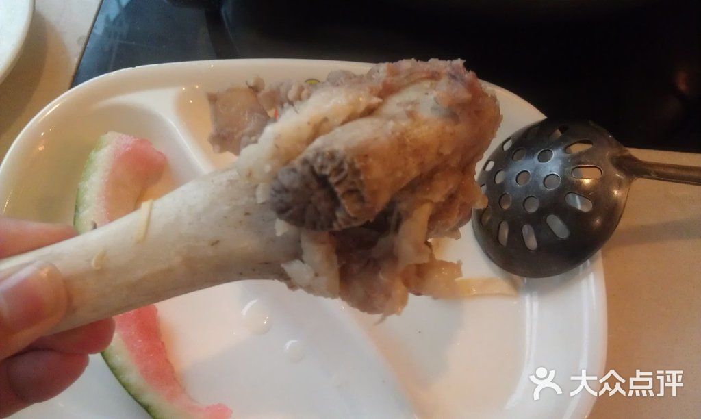 啃骨头