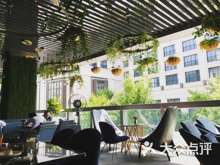 VIDA花园餐厅(嘉里中心店)