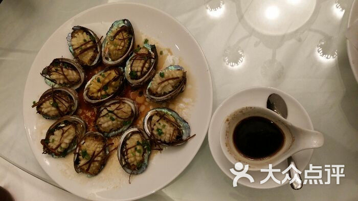 日本顶级酱油蒸九孔鲍鱼