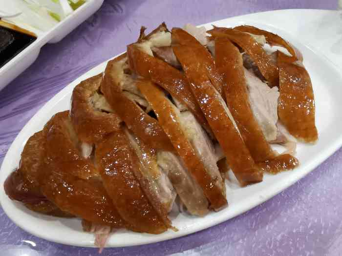 梅利烤鸭店(东司门店)-"以前觉得北京烤鸭当然只能在北京才能吃,到.