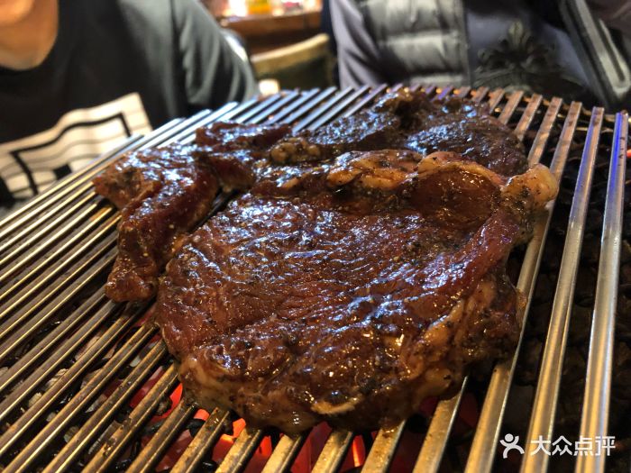 原始泥炉烤肉·东北料理(黄村西大街店)大块牛肉图片 第152张