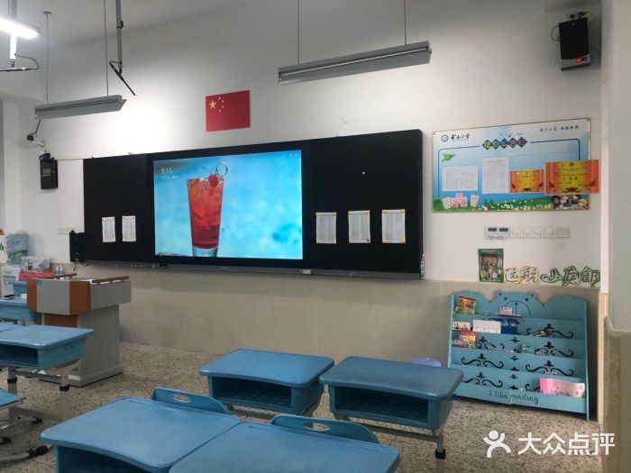 金山小学(金童校区)图片