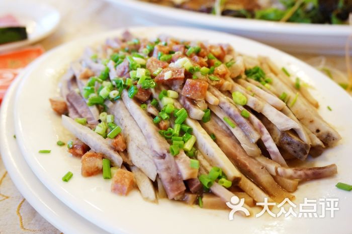 腊味芋头丝