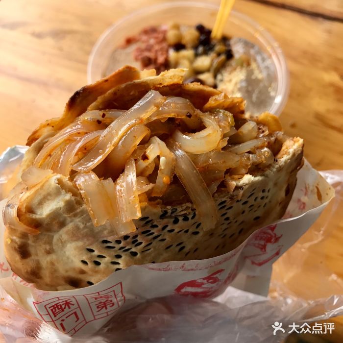 酥香门弟锅盔凉粉(耿家巷店)锅盔夹凉粉图片 - 第517张