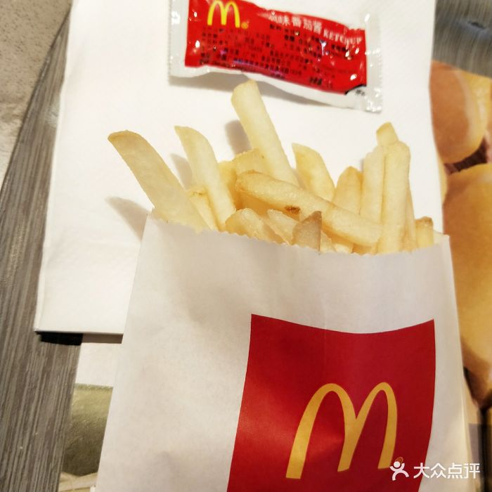 麦当劳(金田店)开心乐园餐配小薯条图片