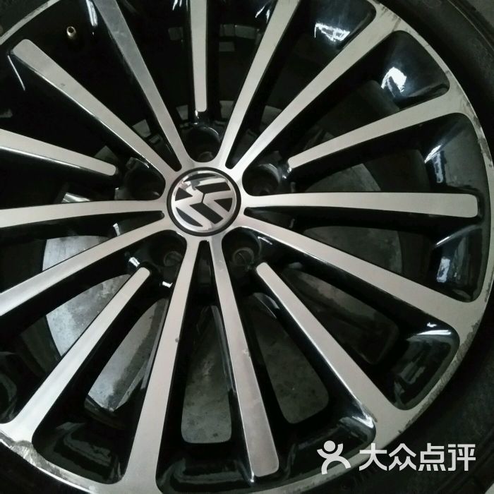 祥盛汽车轮毂拉丝修复翻新图片 - 第2张