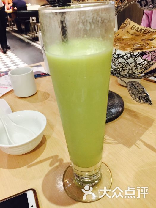 牛油果奶昔