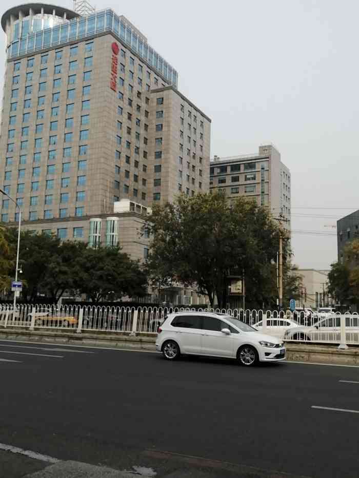 裕惠大厦a座-"裕惠大厦位于海淀区阜成路73号,是一家.