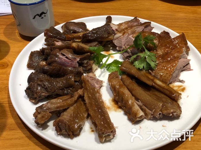 陈十三卤味饭馆儿鹅肉三拼图片 第1张