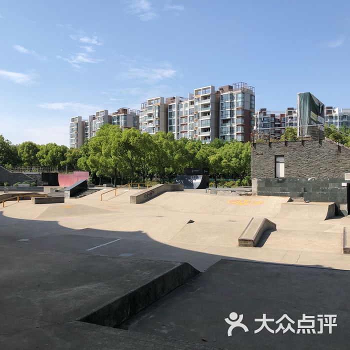 smp滑板公园