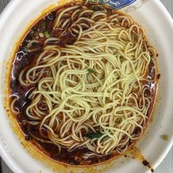人均亏8万_别人小亏我破产图片