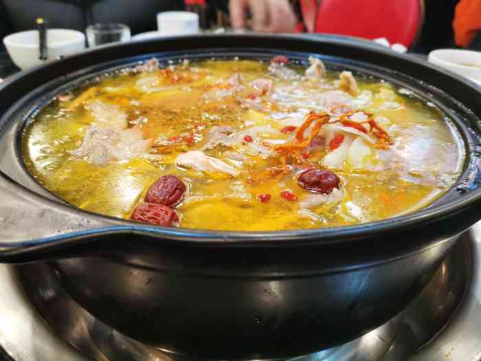 云南天麻火腿鸡火锅-"一家老店,性价比很高,我们五大.