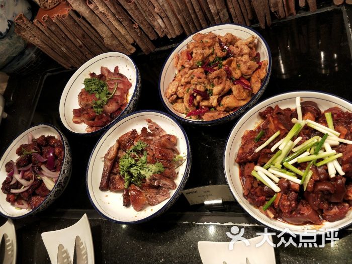 希尔顿酒店"开"餐厅自助餐热菜图片 第5张