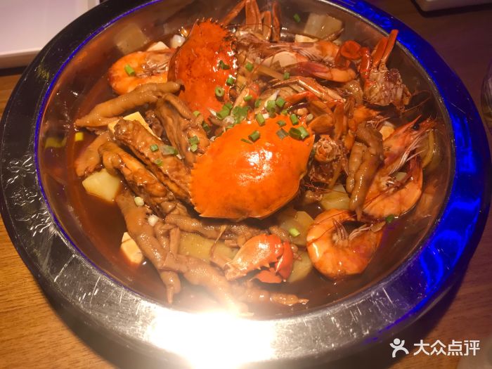 谢蟹浓肉蟹煲(新奥购物中心店)虾兵蟹将图片
