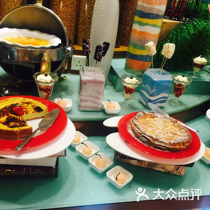 丽都索菲特酒店西餐厅自助餐