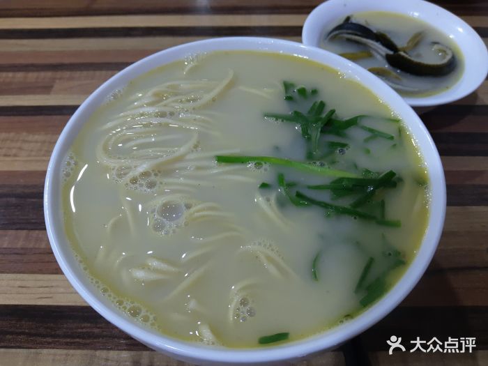 特色长鱼面