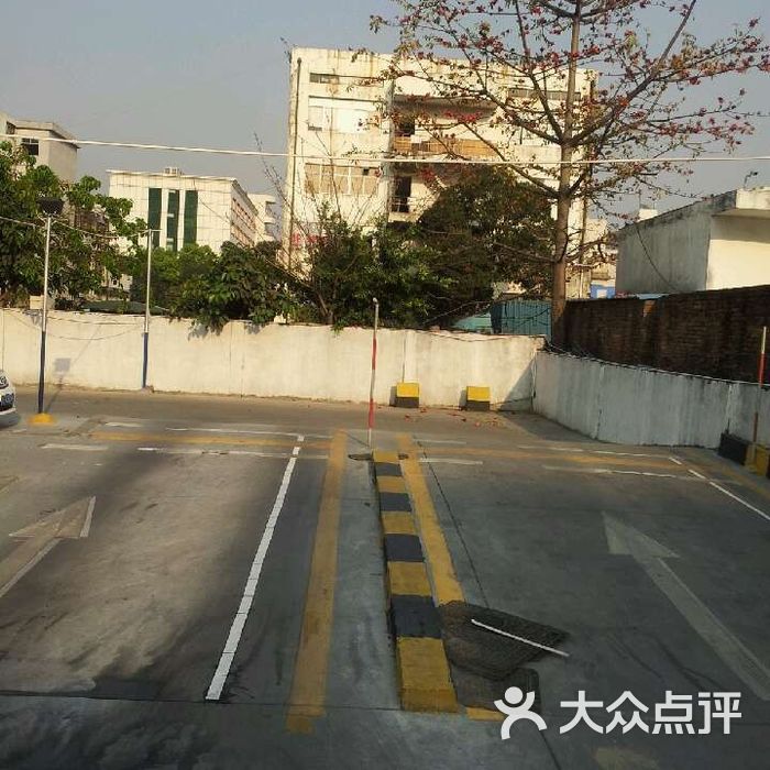 港深通驾校标准大型练车场图片-北京驾校-大众点评网