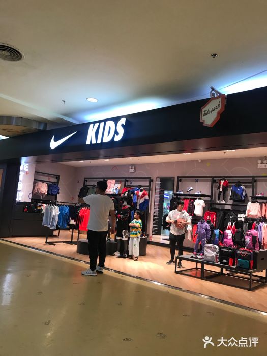 nike kids图片