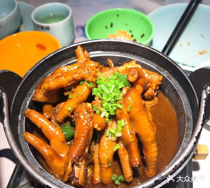 皖香小菜园餐厅(吴中永旺店)红烧鸡脚图片