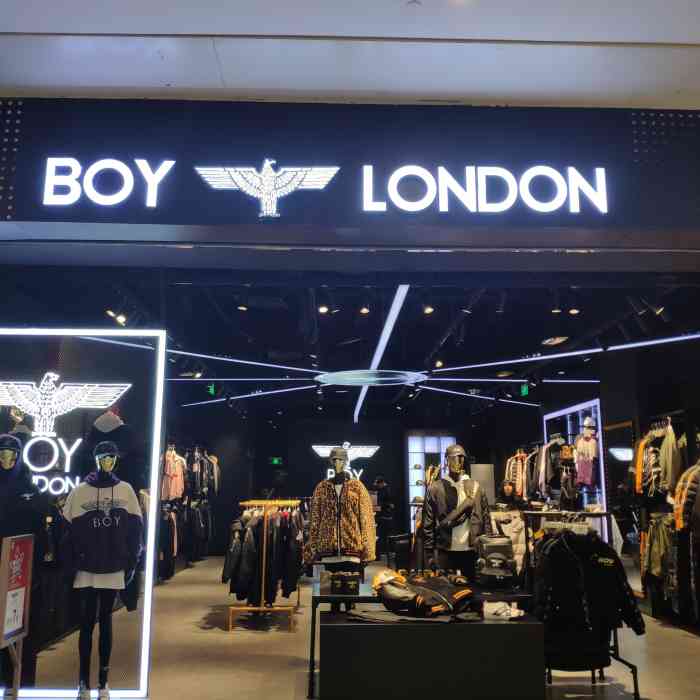 boy(协信星光时代广场店)-"boy london 伦敦男孩冬天.