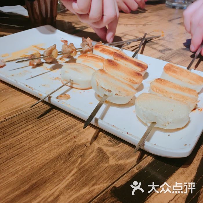 以串成名·烤串火锅(赤峰路地铁站店-烤馒头图片-上海美食-大众点评