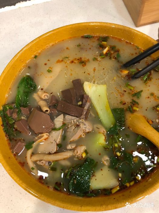 鸭血粉丝汤