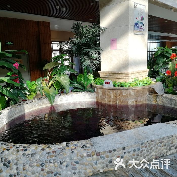 竹溪源温泉度假酒店