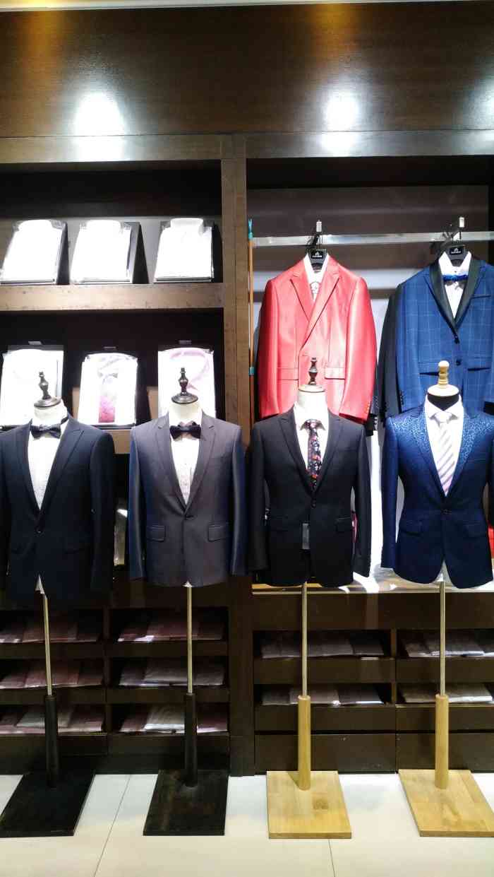 芊翔男仕礼服西服定制(迎春店)