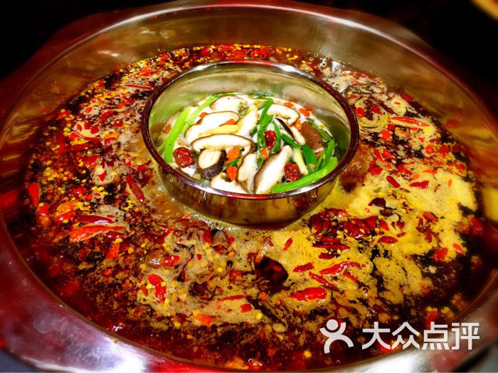 红油鸳鸯锅底