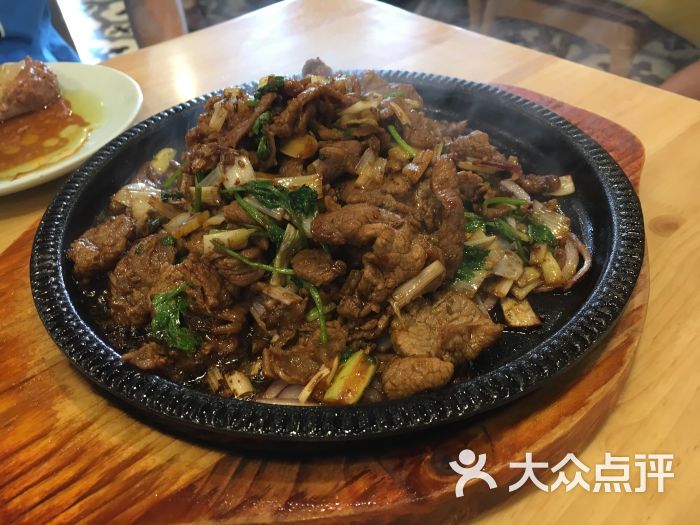 惠丰门丁肉饼店铁板炒烤羊肉图片 第4张