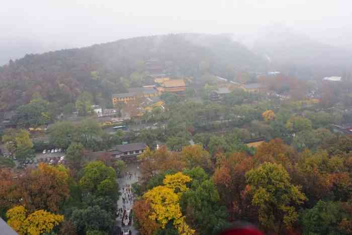 南屏山公园-"南屏山公园位于杭州市临安区昌化镇附近杭.