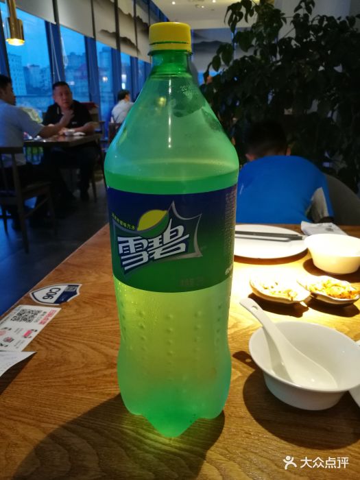 壹席创意餐厅(嘉州新光天地店)2升雪碧图片 - 第462张