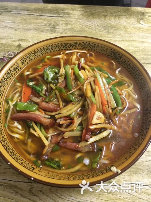 老妈腊肉面馆的点评