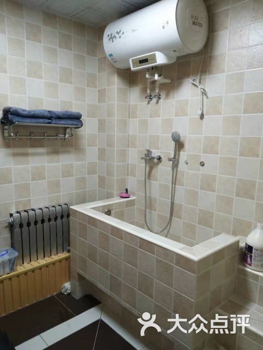 艾邦尼宠物医院洗澡台图片 - 第2张