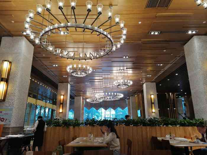 成都费尔顿大酒店-"自已订错日子,酒店人员及时调整,.