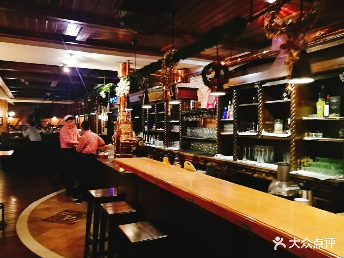 宝莱纳啤酒花园餐厅paulaner bruhaus nanjing图片