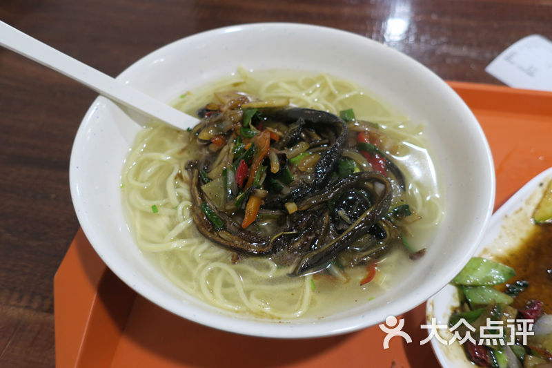 软兜长鱼面