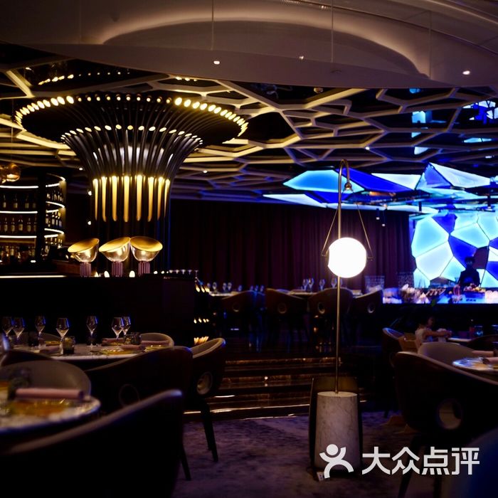 亚特兰蒂斯·奥西亚诺海底餐厅