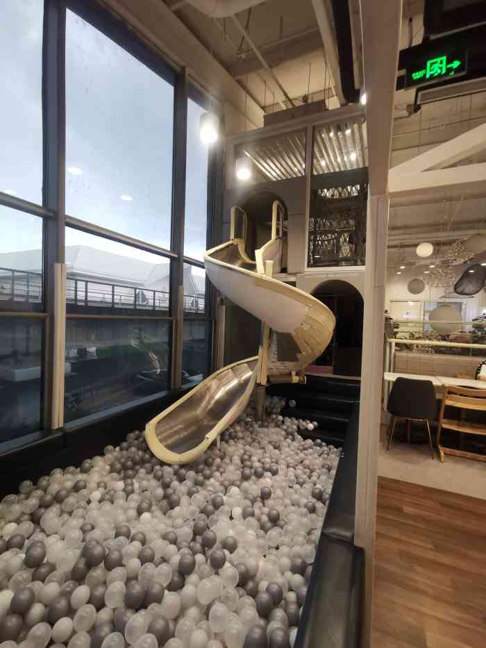 yooyuumi kids club·原有有亲子餐厅(百子湾店)-"陪闺蜜带他家宝贝