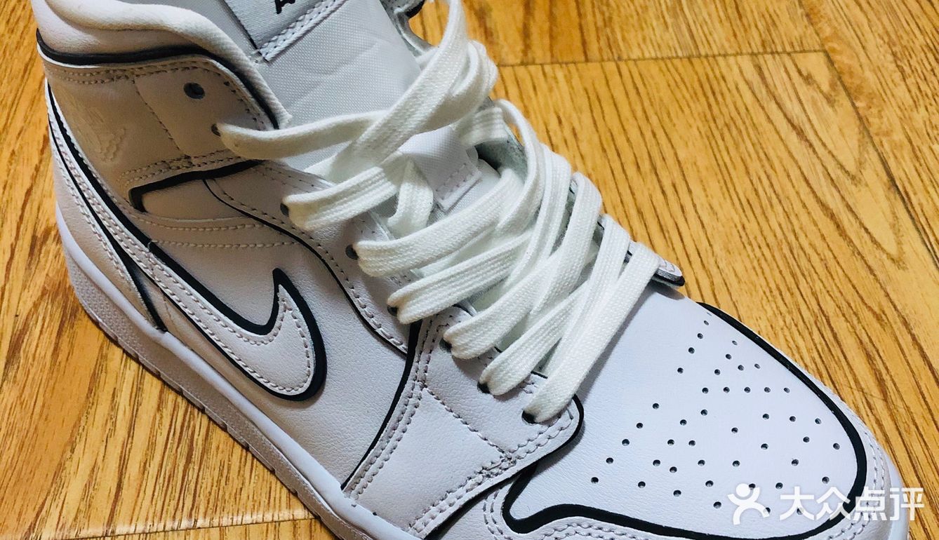 aj1反光鞋