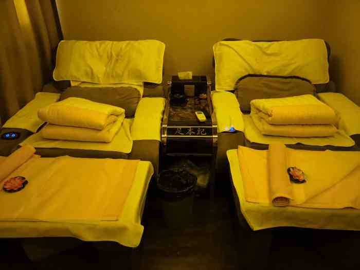 足本纪影院式足道养生spa-"朋友请我到临汾花园吃饭,时间尚早.抬头一.