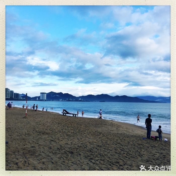 太多,人太多,人太多,重要的事情说三遍.-芽庄金