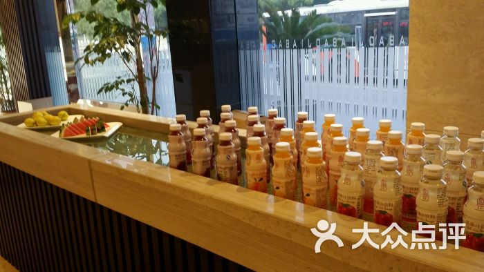 海鲜烤肉自助餐厅_高级自助海鲜餐厅_皇钻海鲜自助餐厅