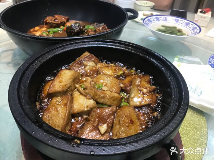 小圆满·江南菜馆石锅黑豆腐图片