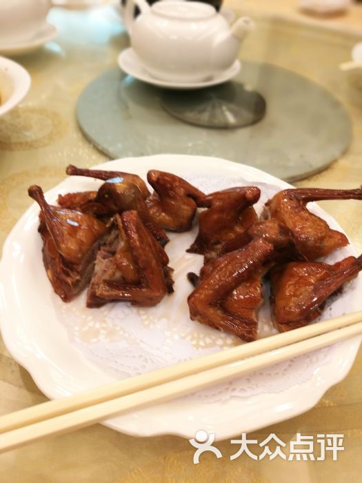 银灯食府图片 - 第0张
