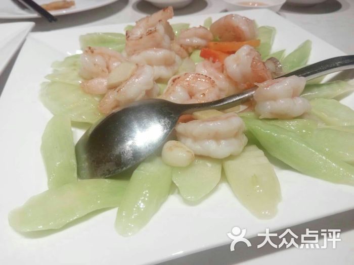 青芥炒虾球