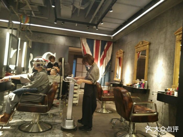 吉广发廊j&ghairsalon(百年城店)图片