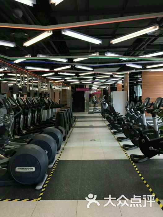 舒适堡健身中心(解放碑店)-图片-重庆运动健身