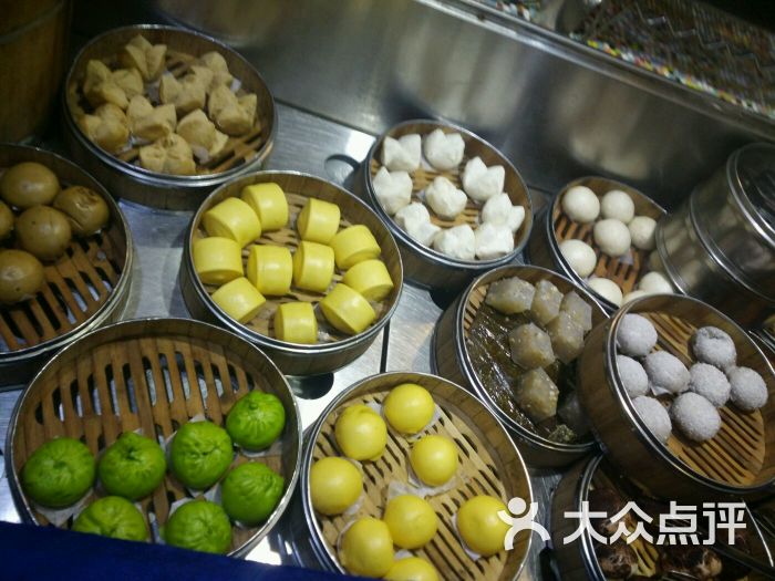 德信官方网站热干面背后的二次元梦想：台湾少年在武汉的美食与创意之旅