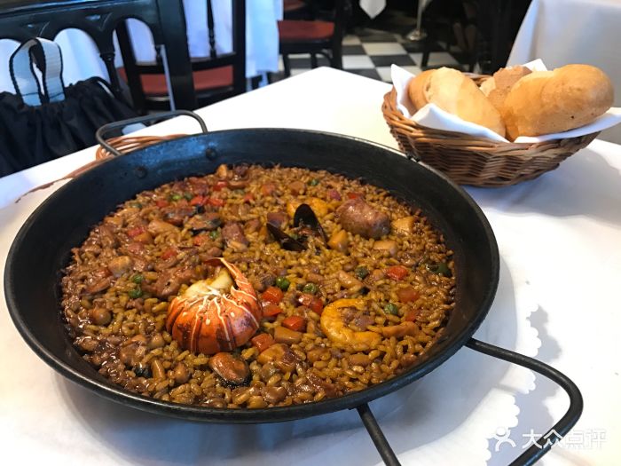 天订了位,但行程有变提早一个多小.-7 Portes-